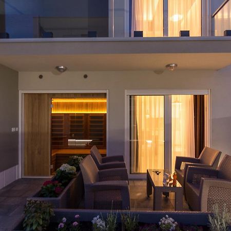 Guest House Petra Trogir Ngoại thất bức ảnh