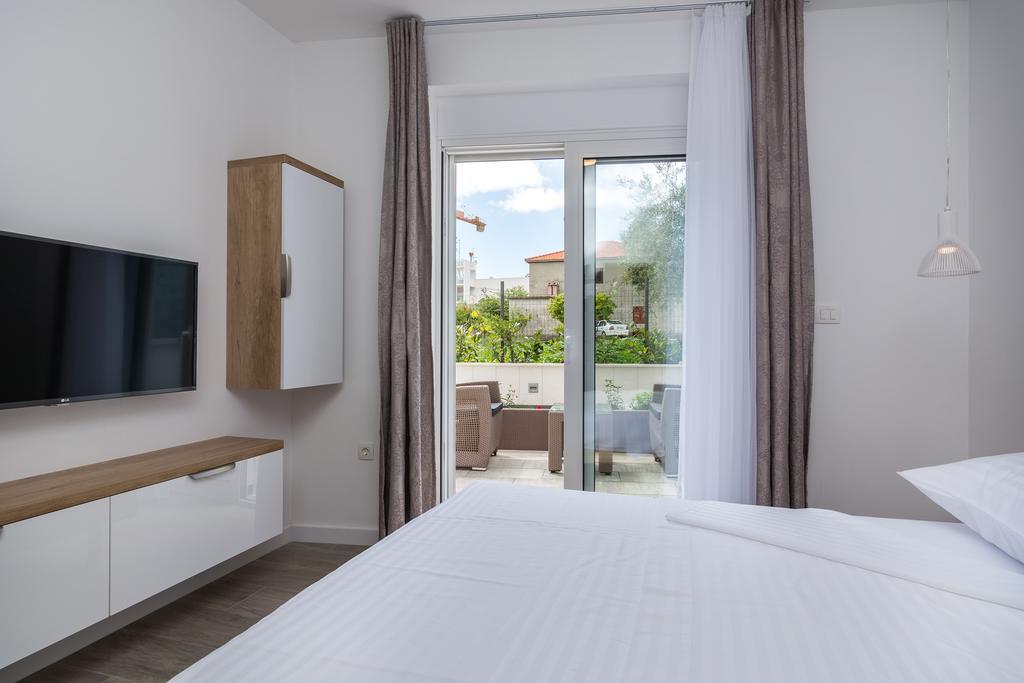 Guest House Petra Trogir Ngoại thất bức ảnh