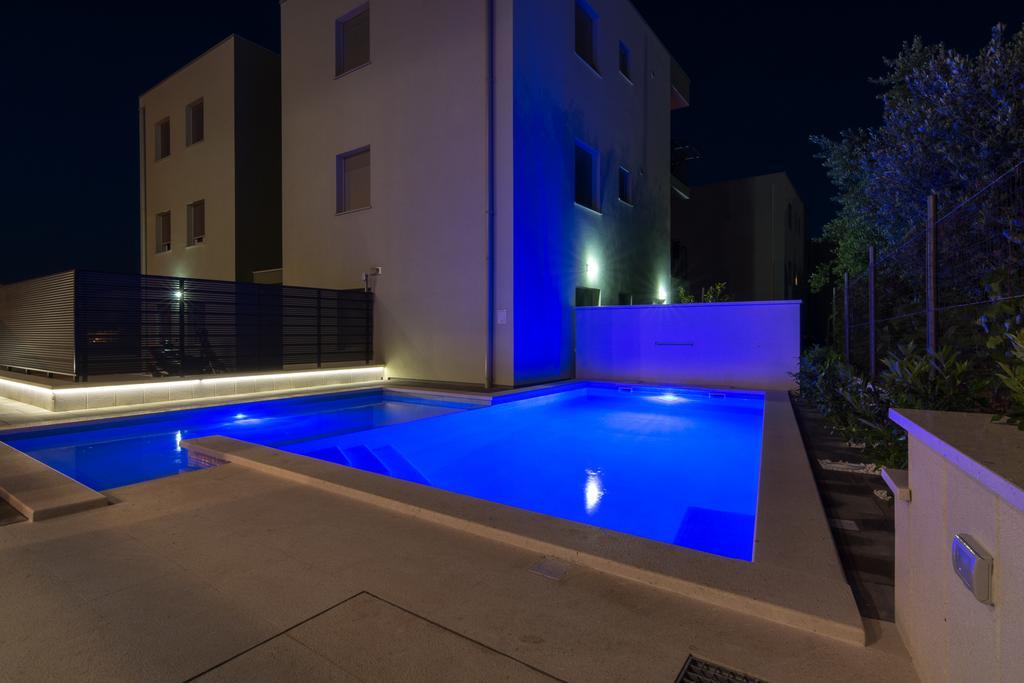 Guest House Petra Trogir Ngoại thất bức ảnh